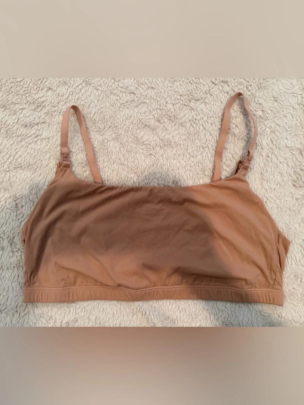 Momanda Hands-Free Pumping and Nursing Bra - Picture 1 of 2